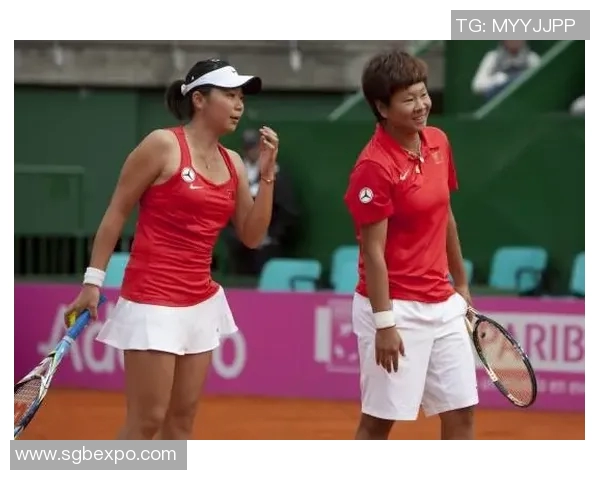 西安网球队与上海网球队赛后分析力量对比与战术探讨 西安网球队与上海网球队赛后分析力量对比与战术探讨